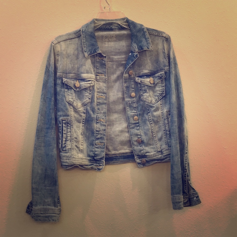 Lightwash Jean Jacket